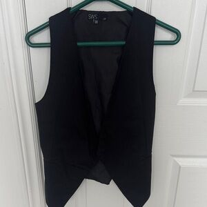 SWS Women's Black Vest